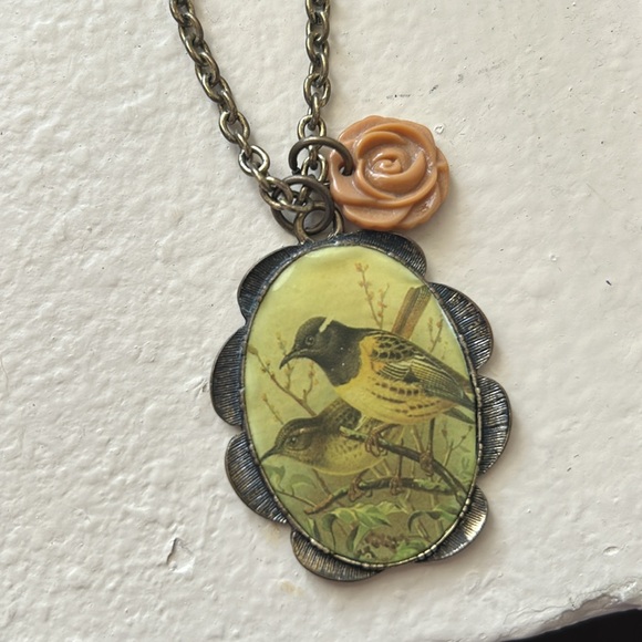 Vintage bird necklaces - Picture 2 of 5